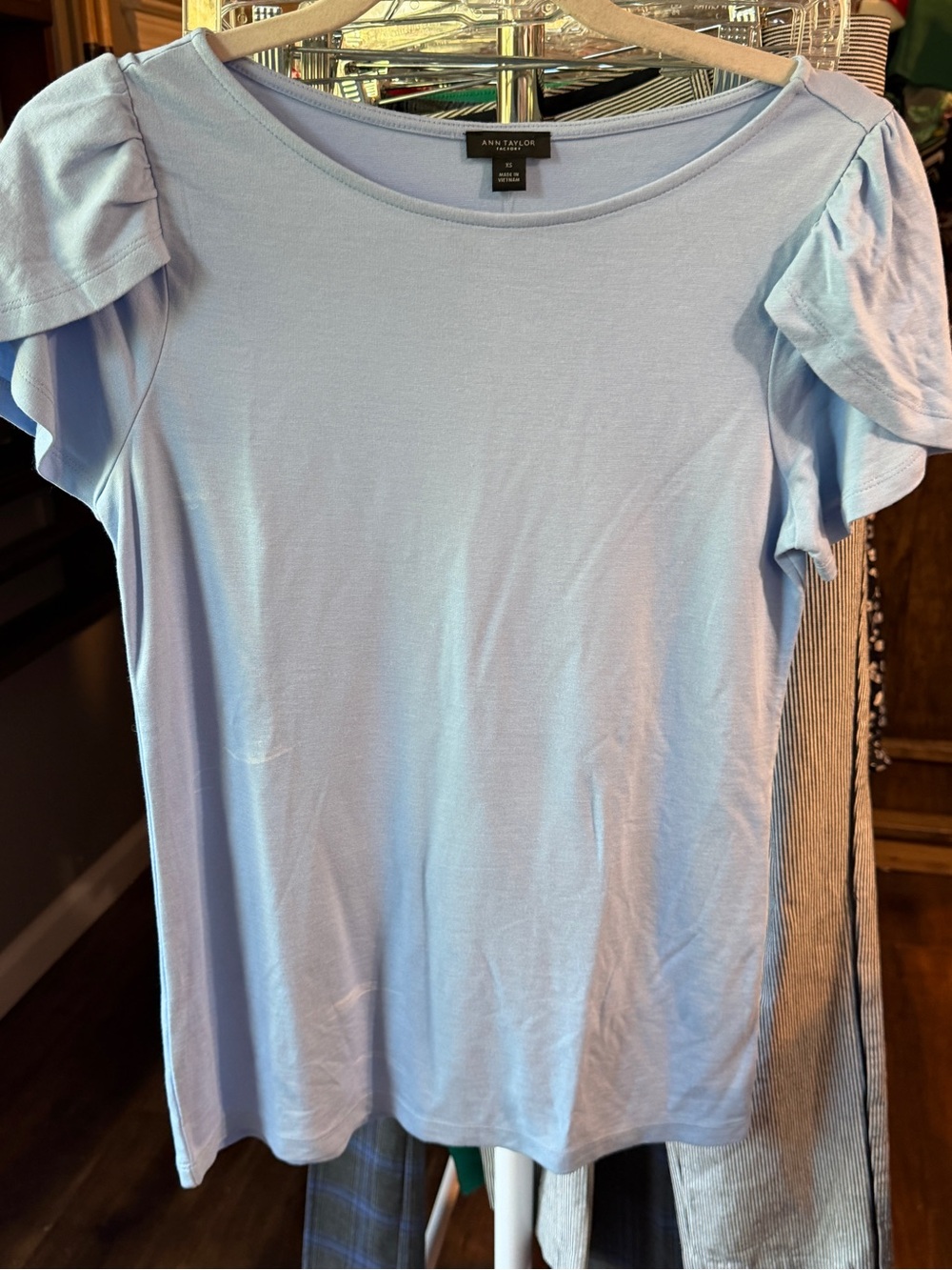 Ann Taylor Light Blue Puff Sleeve Short Sleeve Tee